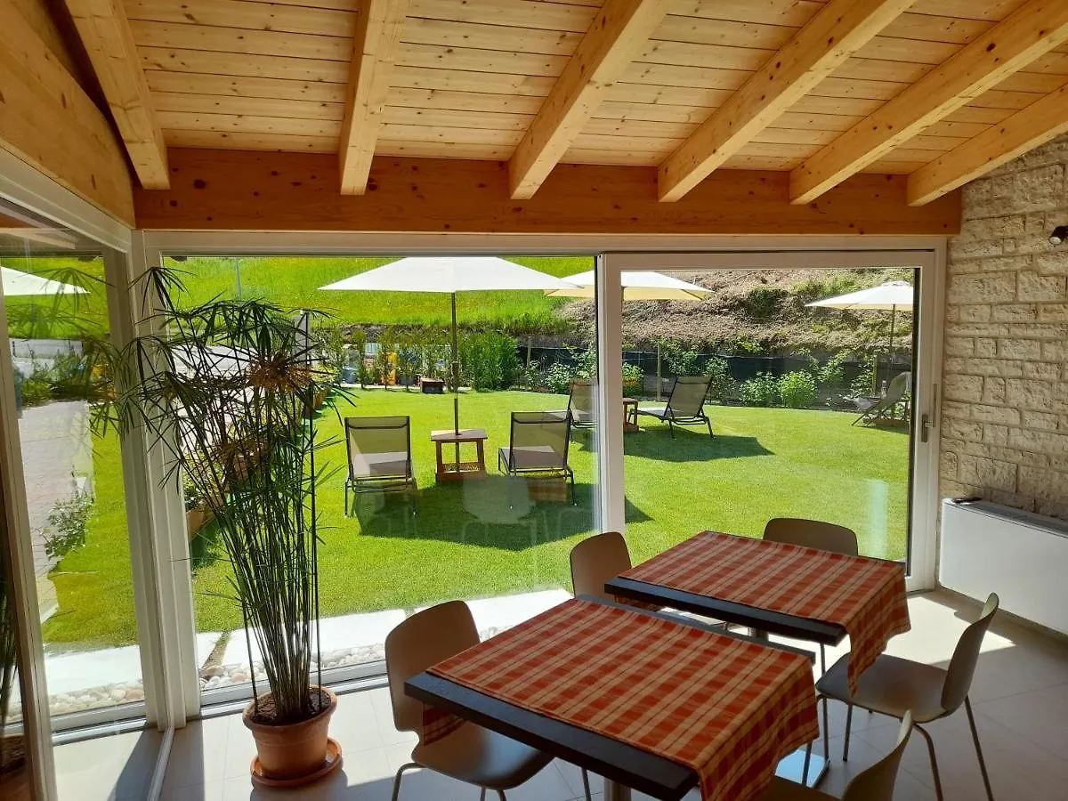 Bed & Breakfast Miravallesuites San Zeno di Montagna